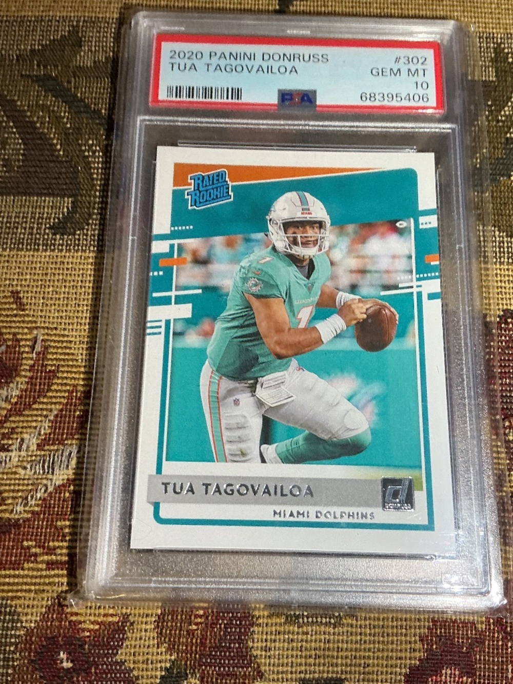 Panini 2020 Donruss Rated Rookie Tua Tagovailoa RC #302 graded NFL PSA 10